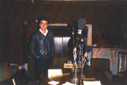 Edoardo Mattioli negli studi di Radio Onda
